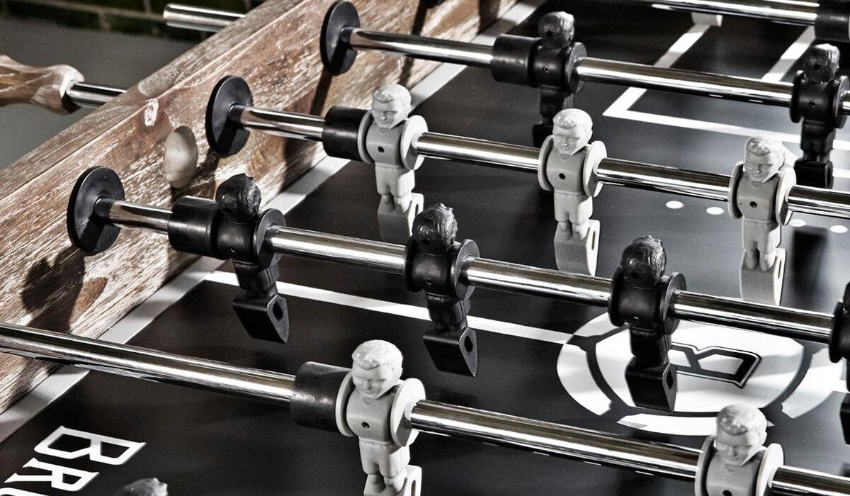 Brunswick Contender Foosball